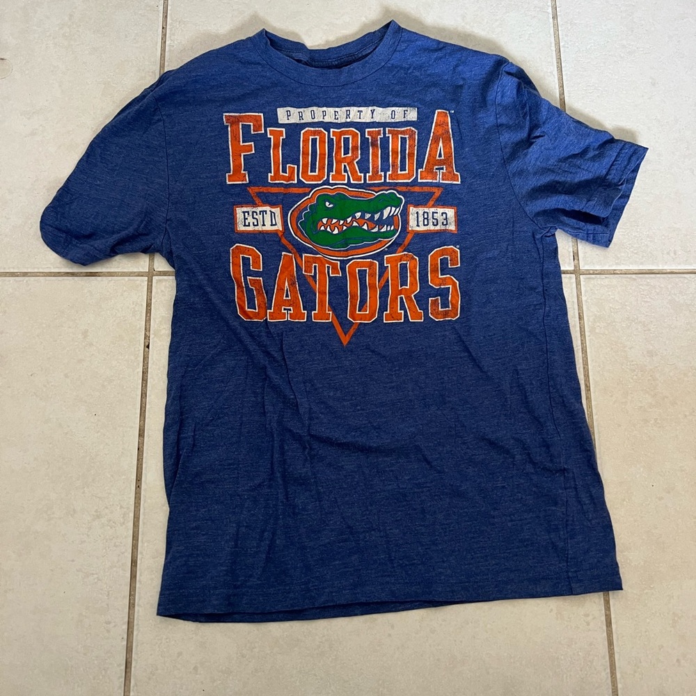 orginal vintage university of florida t shirt, women’s small